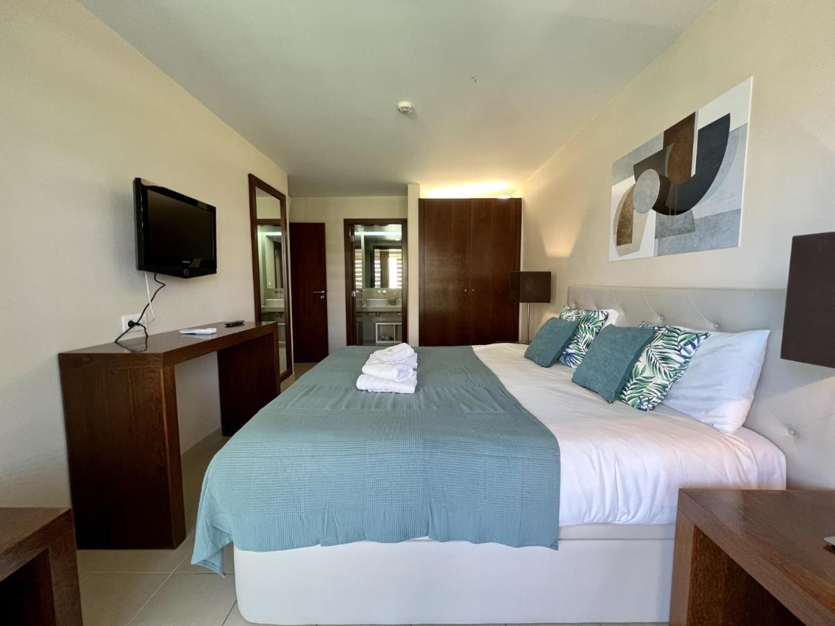 Albufeira Salgados Premium 1 With Pool by Homing Guia (Faro) Exterior foto
